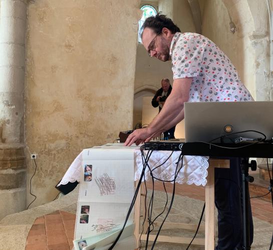 Performance Frédéric Mathevet / "Le Grand Brûlé" Eglise Saint Jean du Monastier / Biennale de Lyon en Résonance