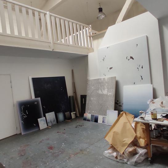 Visite d'atelier de Victor Cadoret par Alain-Christian Barret, commissaire d'exposition d'Aponia